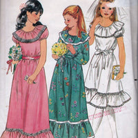 Butterick 3118 Girls First Communion Flower Girl Gown Dress Vintage Pattern 1970's - VintageStitching - Vintage Sewing Patterns