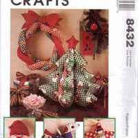 McCall's 8432 Christmas Crafts Decorations Vintage 1990's Sewing Pattern - VintageStitching - Vintage Sewing Patterns