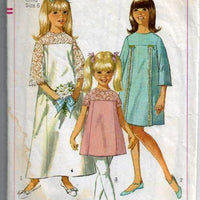 Simplicity 6996 Vintage Sewing Pattern 1960s Girls Flower Girl Dress Gown - VintageStitching - Vintage Sewing Patterns