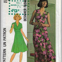 Simplicity 7172 Vintage Sewing Pattern 1970s Ladies Dress Gown - VintageStitching - Vintage Sewing Patterns