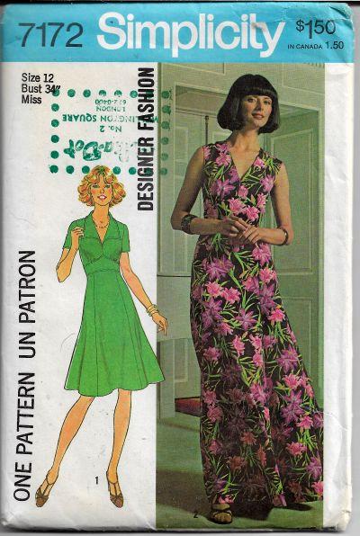 Simplicity 7172 Vintage Sewing Pattern 1970s Ladies Dress Gown - VintageStitching - Vintage Sewing Patterns
