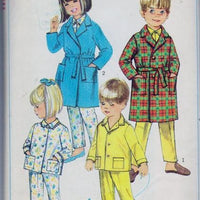 Simplicity 7404 Child Robe Pajamas Vintage 1960's Sewing Pattern - VintageStitching - Vintage Sewing Patterns