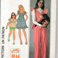 Simplicity 7560 Girls Dress Top Pants Shorts Vintage 1970's Sewing Pattern - VintageStitching - Vintage Sewing Patterns