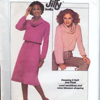 Simplicity 8162 Ladies Separates Top Skirt Vintage 1970's Sewing Pattern - VintageStitching - Vintage Sewing Patterns