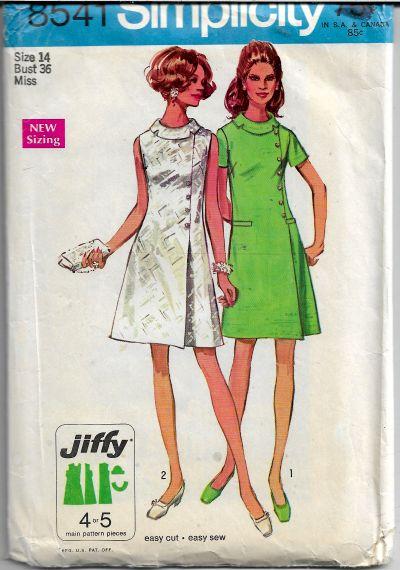 Simplicity 8541 Ladies Jiffy Dress Vintage Sewing Pattern 1960s - VintageStitching - Vintage Sewing Patterns