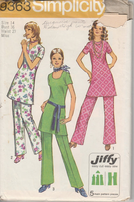 Simplicity 9363 Vintage 1970's Sewing Pattern Ladies Tunic Top Pants Jiffy - VintageStitching - Vintage Sewing Patterns