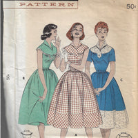 Butterick 7238 Full Skirt Dress Vintage Sewing Pattern 1950s - VintageStitching - Vintage Sewing Patterns