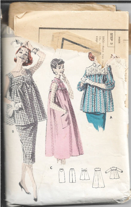 Butterick 8015 Maternity Smock Dress Vintage Sewing Pattern 1950s - VintageStitching - Vintage Sewing Patterns