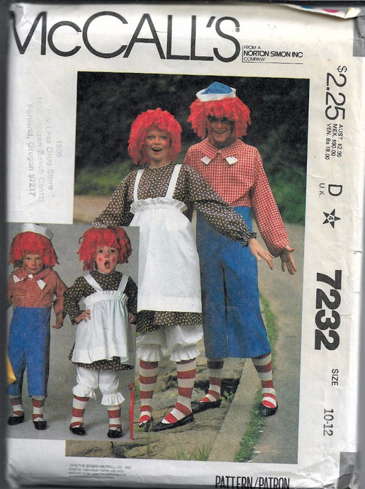 McCall's 7232 Raggedy Ann Andy Childs Halloween Costume Vintage 1980's Pattern - VintageStitching - Vintage Sewing Patterns