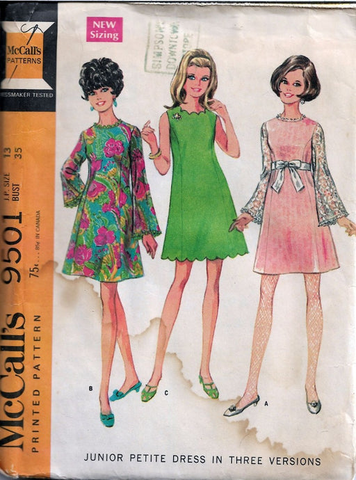 McCalls 9501 Ladies Junior Petite Shortie Dress Vintage Sewing Pattern 1960s - VintageStitching - Vintage Sewing Patterns