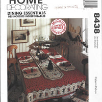 McCalls 8438 Christmas craft pattern