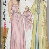 Simplicity 1798 Ladies Nightgown Negligee Lingerie Vintage Sewing Pattern 1940s - VintageStitching - Vintage Sewing Patterns