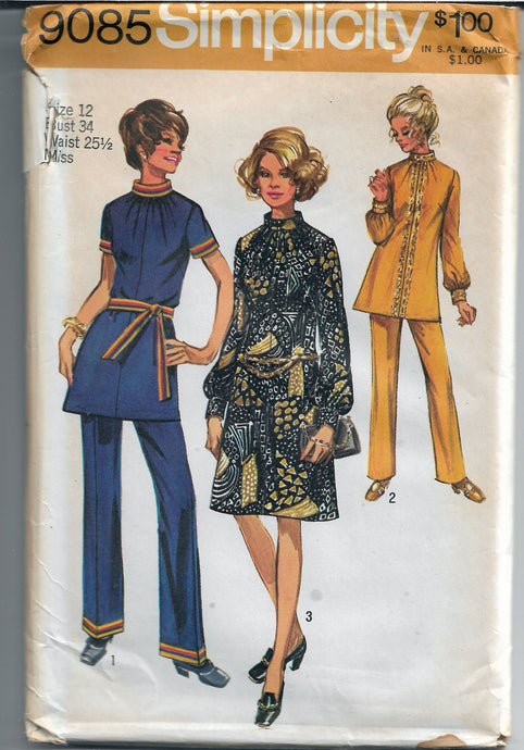 Simplicity 9085 Ladies Dress Tunic Vintage Sewing Pattern 1970s - VintageStitching - Vintage Sewing Patterns
