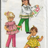 Simplicity 9090 Toddler Lace Trimmed Top Bloomers Pants Vintage Sewing Pattern 1970s - VintageStitching - Vintage Sewing Patterns
