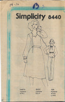 
              Simplicity 8440 Ladies Pullover Top Pants Skirt Vintage Sewing Pattern 1970s No Envelope
            